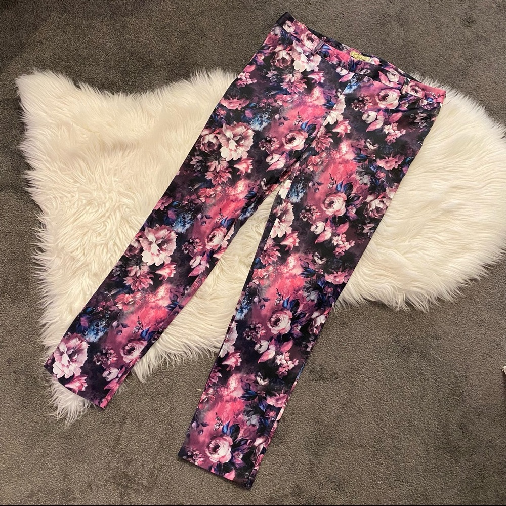 Floral satiny pants